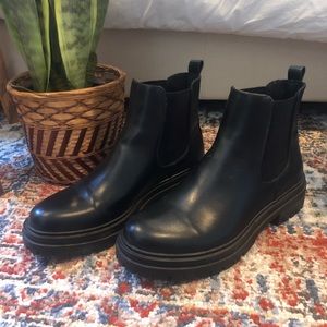 Steve Madden Billie Boot